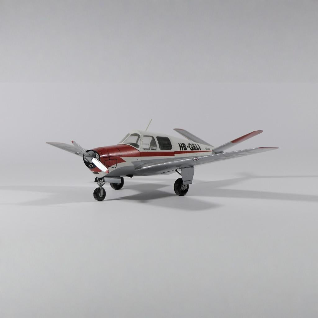 Beechcraft Bonanza F35