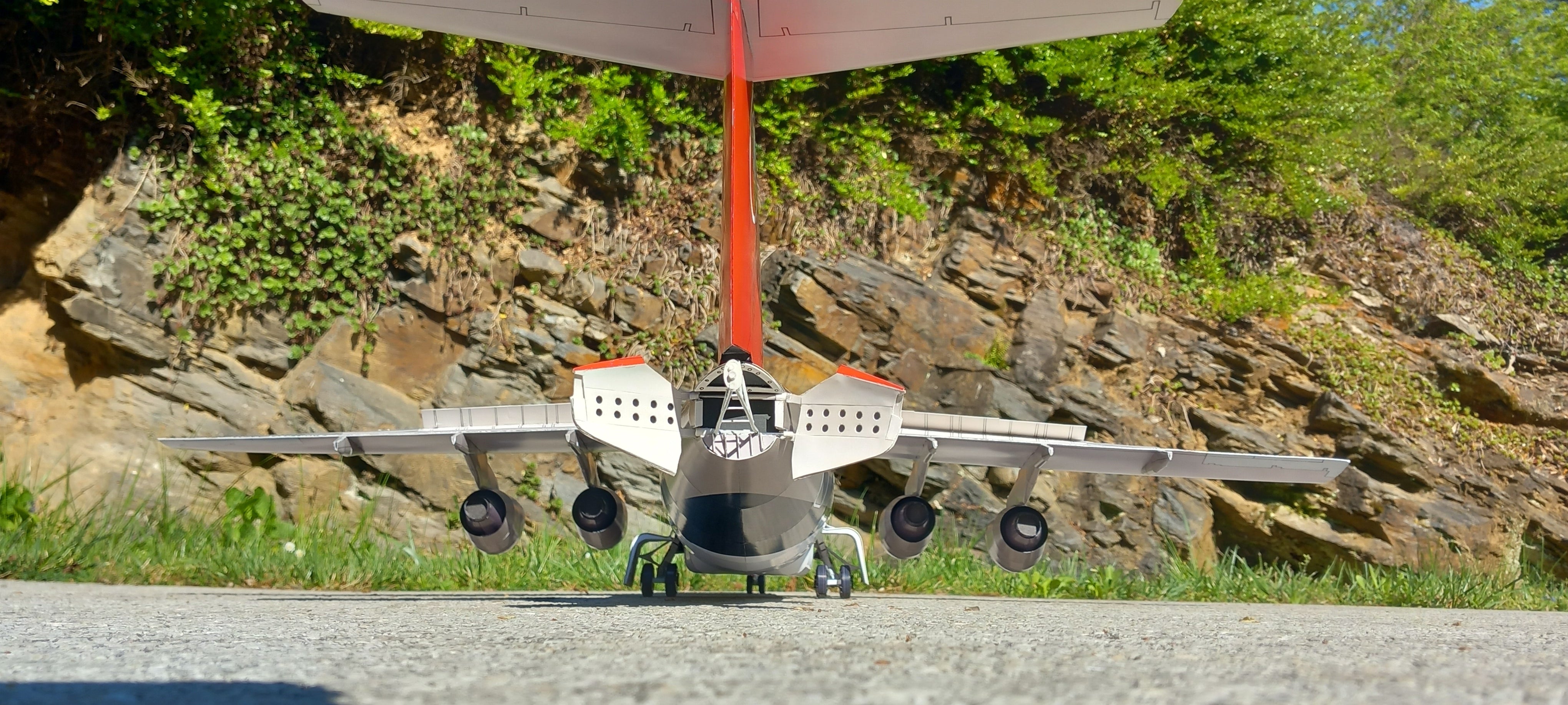BAE 146